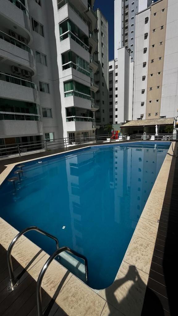 Edificio Golden Tower One *